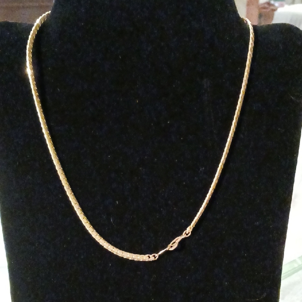 Elegant KK Gold Necklace